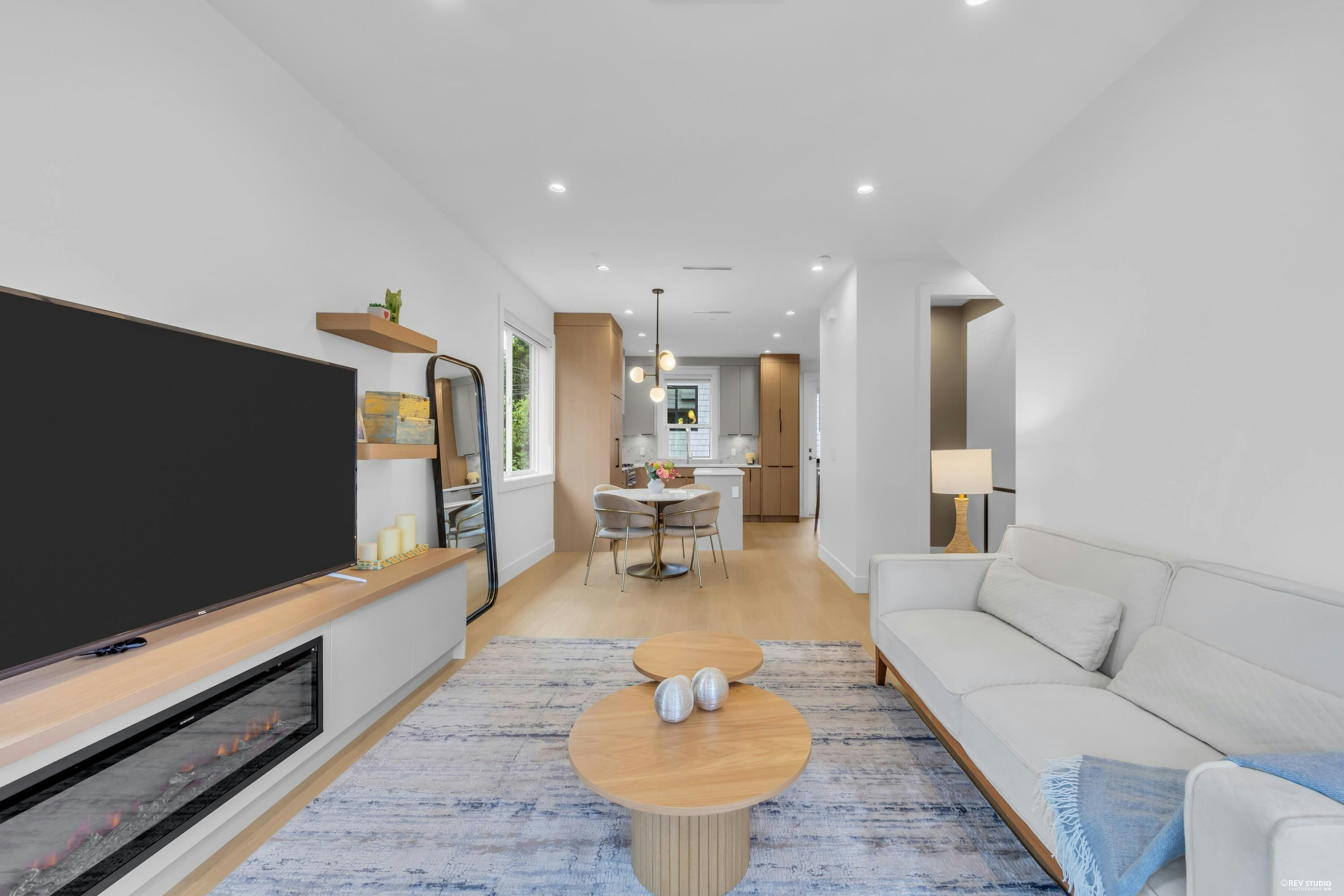 1-3436 Triumph Street - 5