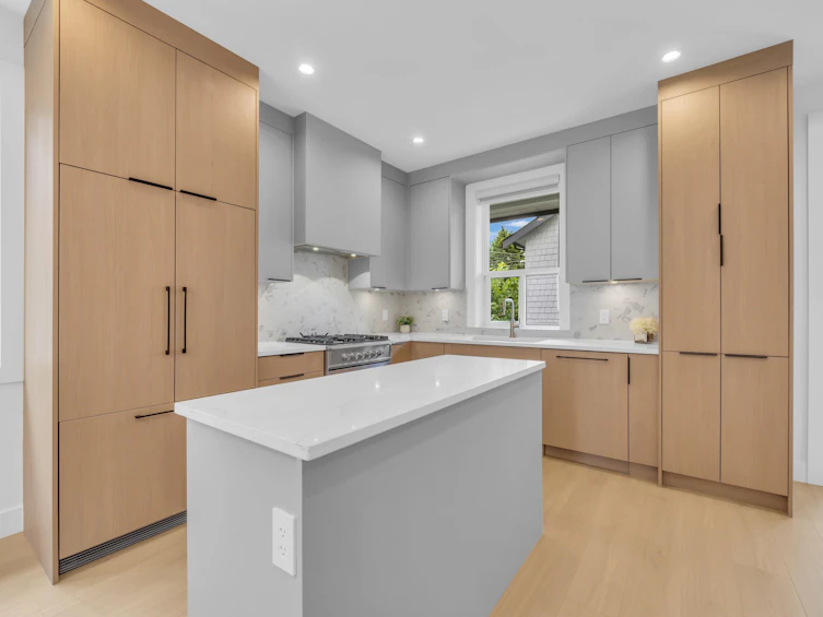 1-3436 Triumph Street, Vancouver, BC, V5K 1T8 - 15