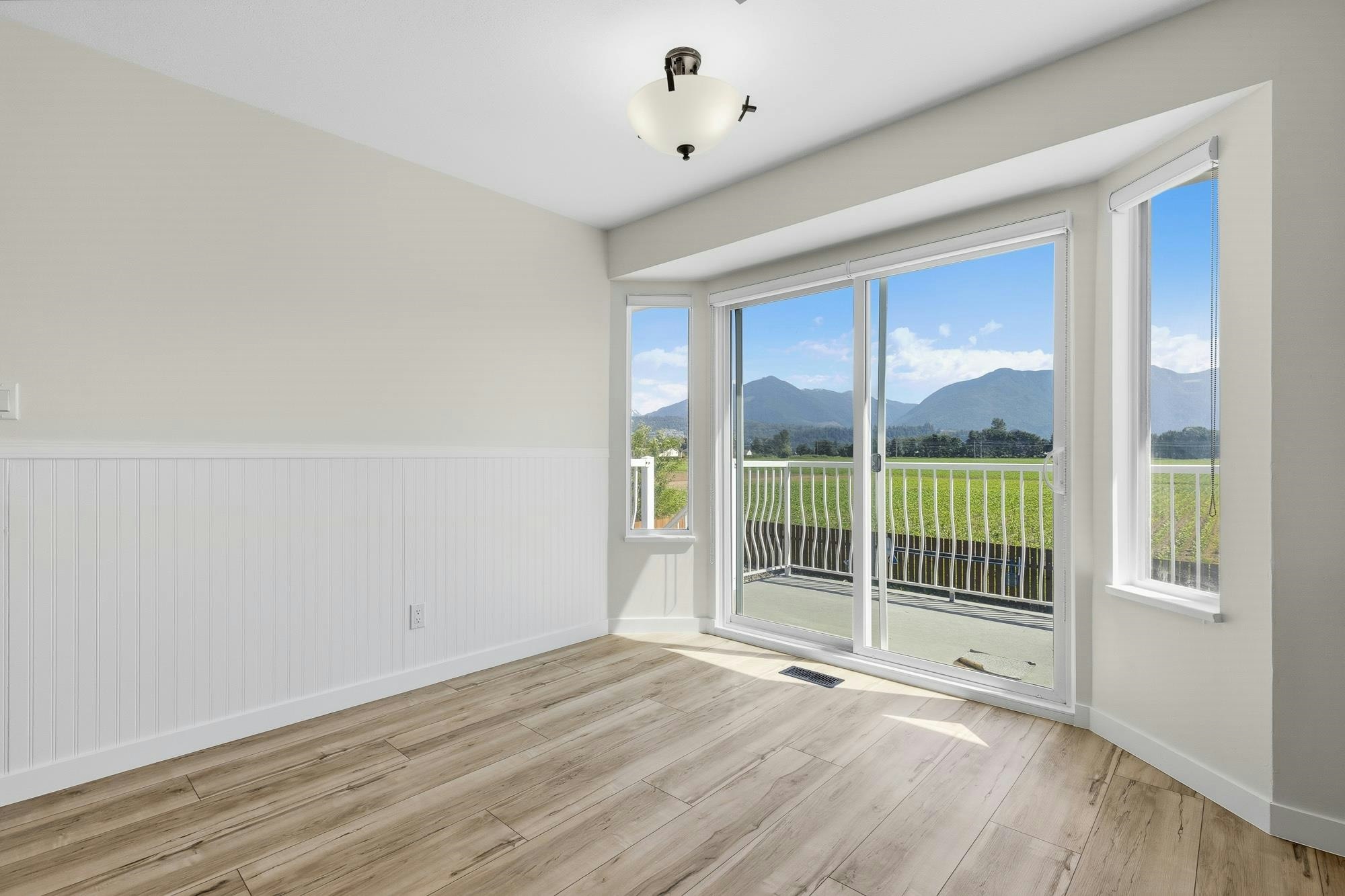 45170 Bluejay Avenue, Chilliwack, BC, V2R 2V2 - 13