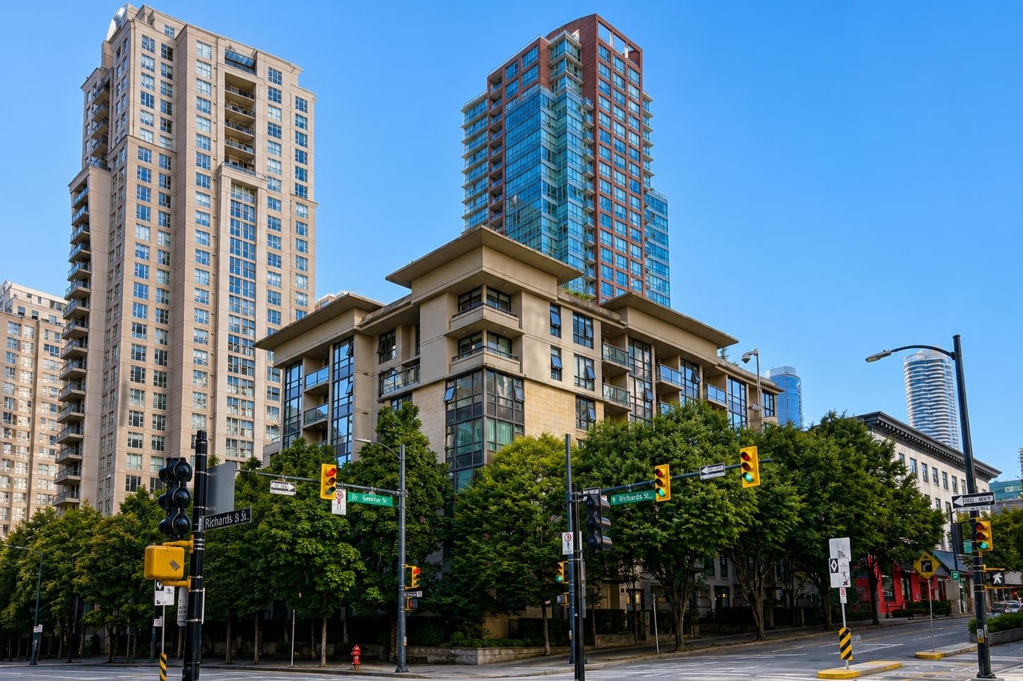 201-538 Smithe Street, Vancouver, BC, V6B 0A6