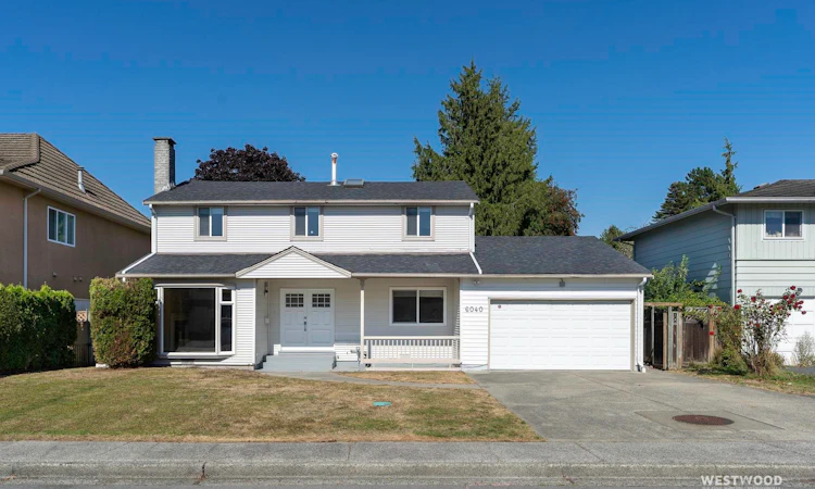 6040 Mara Crescent