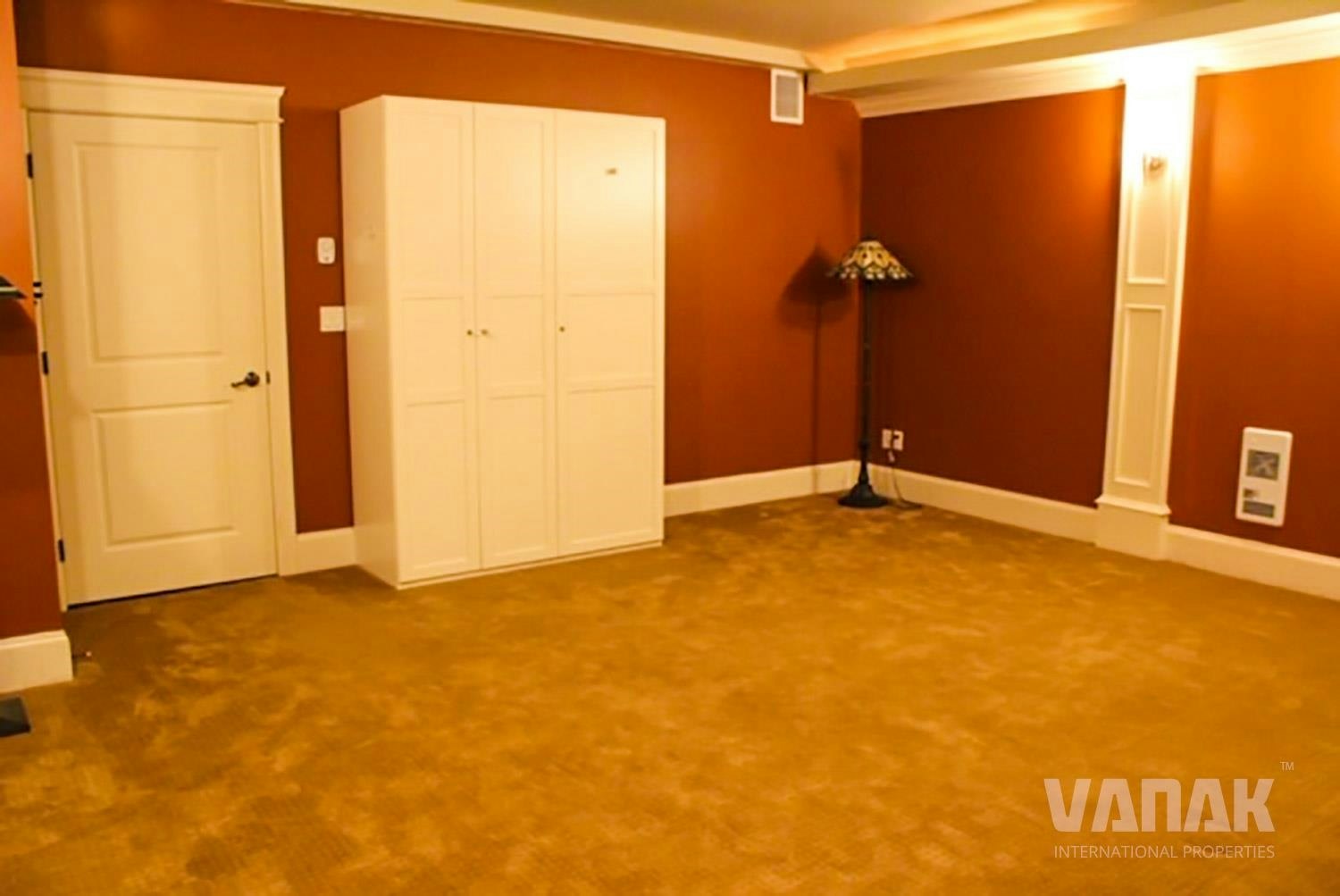 Basement-938 Handsworth Road, North Vancouver, BC, V7R 2A3 - 6