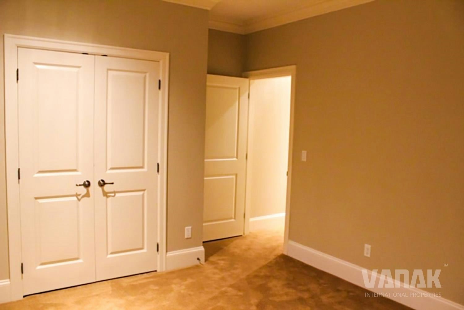 Basement-938 Handsworth Road, North Vancouver, BC, V7R 2A3 - 8