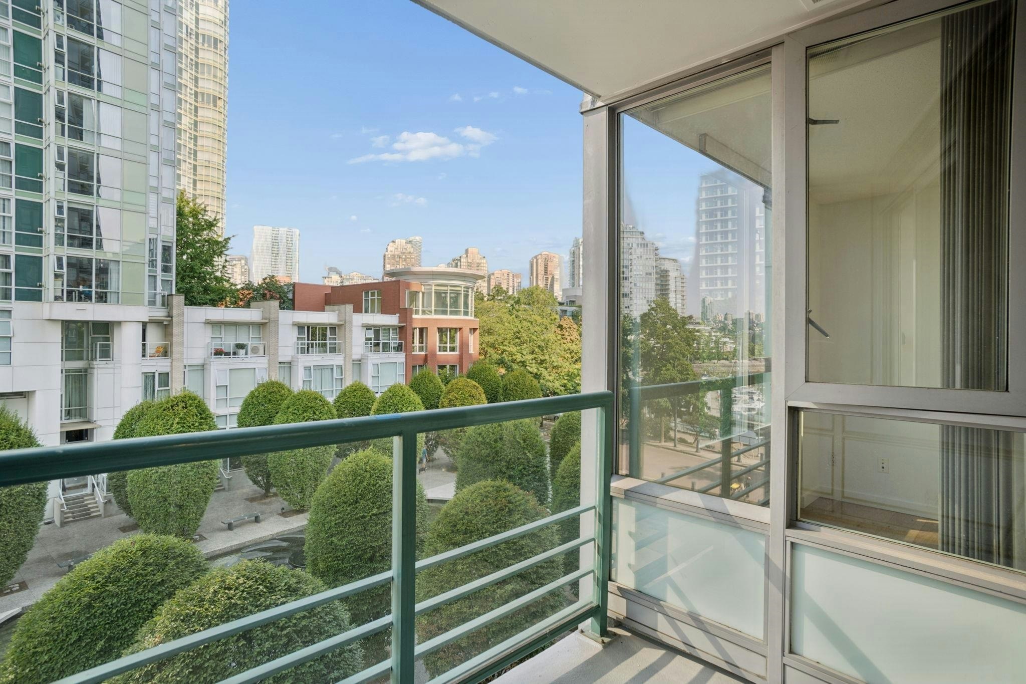 505-1067 Marinaside Crescent, Vancouver, BC, V6Z 3A4 - 26