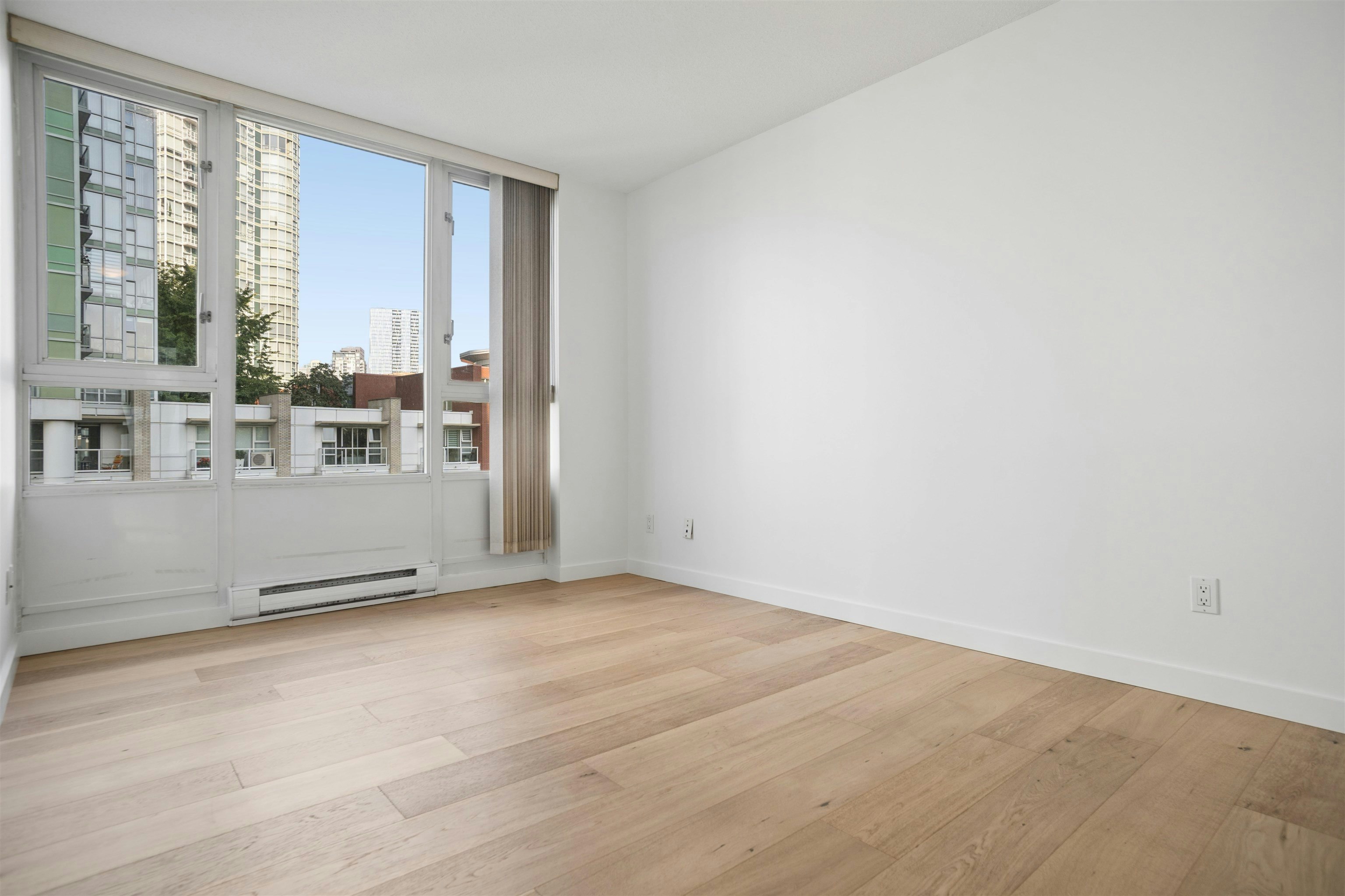 505-1067 Marinaside Crescent, Vancouver, BC, V6Z 3A4 - 16