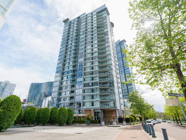 505-1067 Marinaside Crescent, Vancouver, BC, V6Z 3A4 - 3