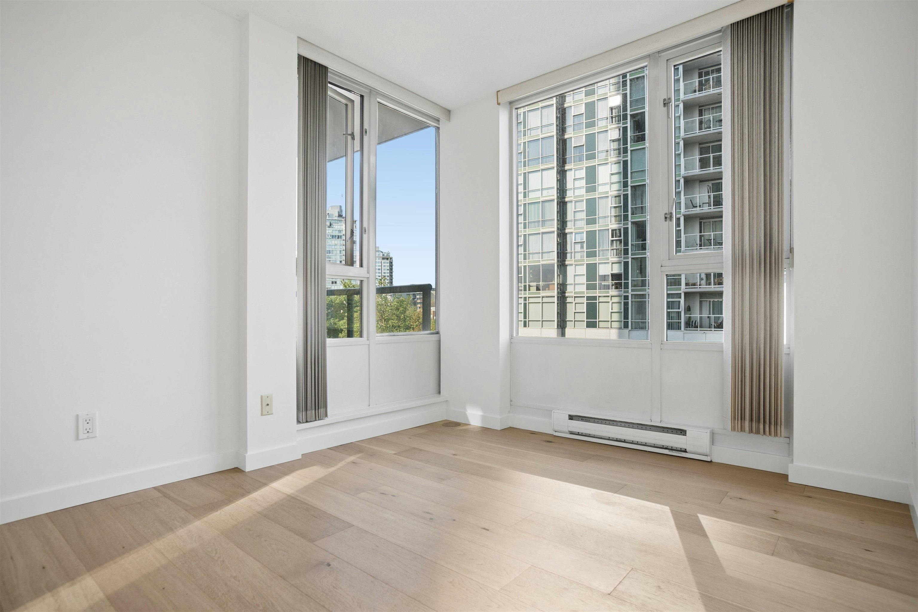 505-1067 Marinaside Crescent, Vancouver, BC, V6Z 3A4 - 18