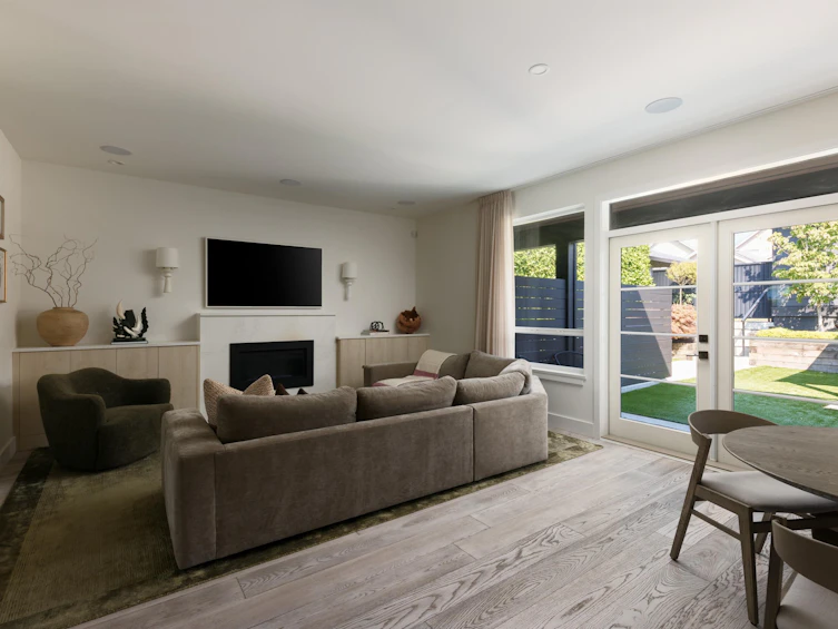 238 E 19th Street, North Vancouver, BC, V7L 2Z2 - 8