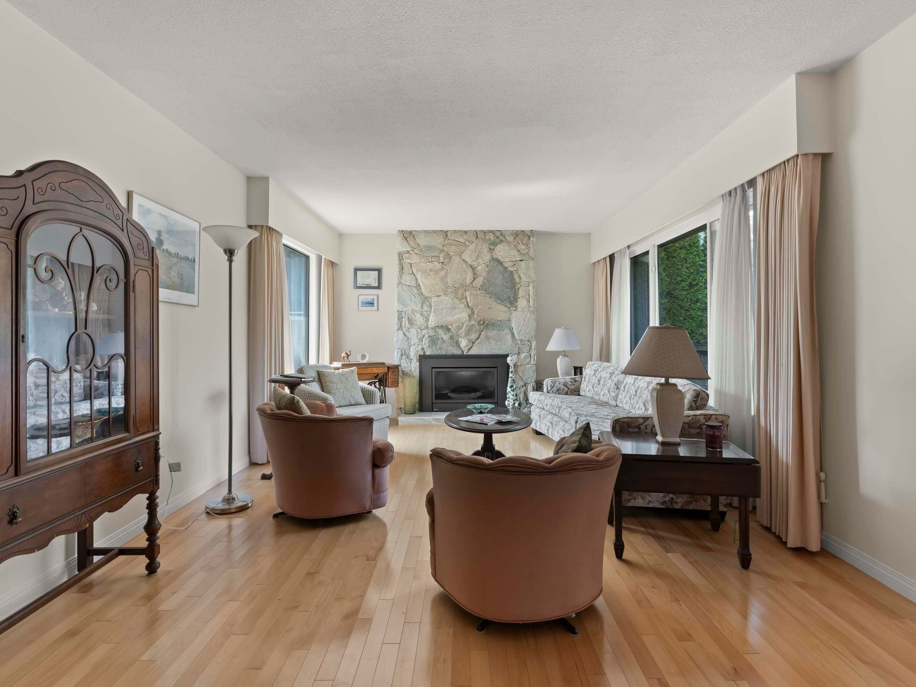 4041 W 39th Avenue, Vancouver, BC, V6N 3B1 - 6