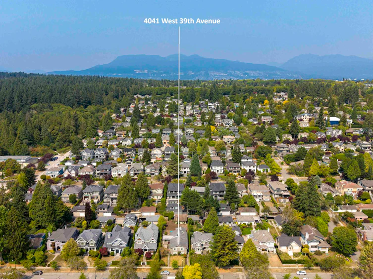 4041 W 39th Avenue, Vancouver, BC, V6N 3B1 - 39