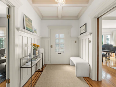 5112 Maple Street - 5