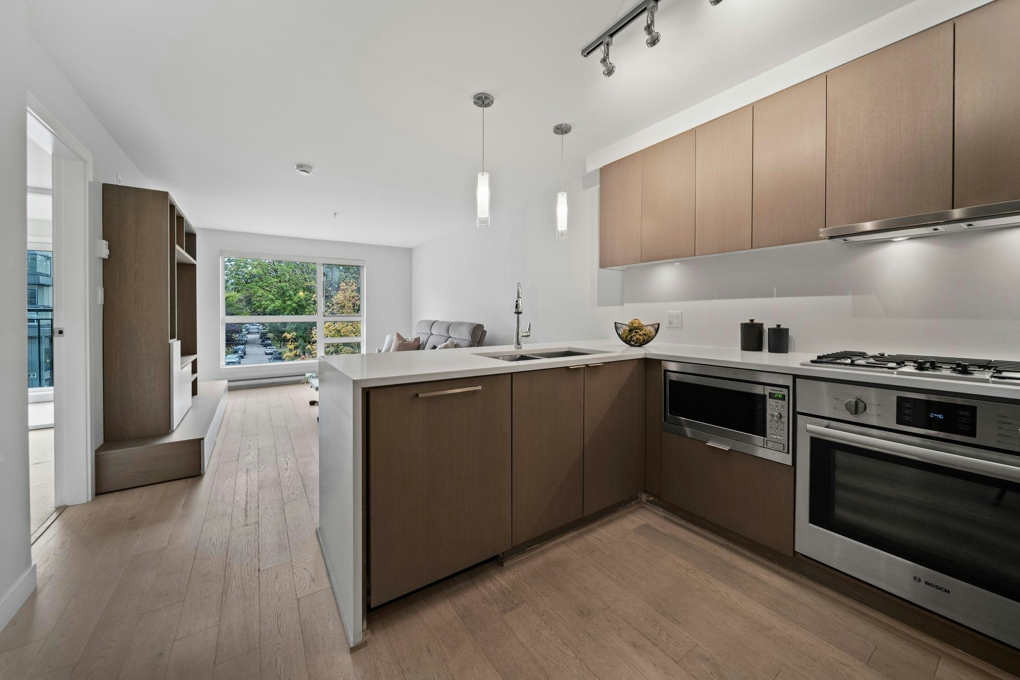 207-5555 Dunbar Street, Vancouver, BC, V6N 1W5 - 8