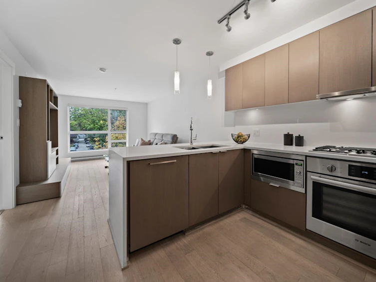 207-5555 Dunbar Street, Vancouver, BC, V6N 1W5 - 8