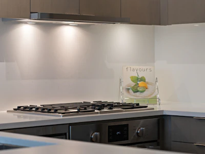 207-5555 Dunbar Street - 3