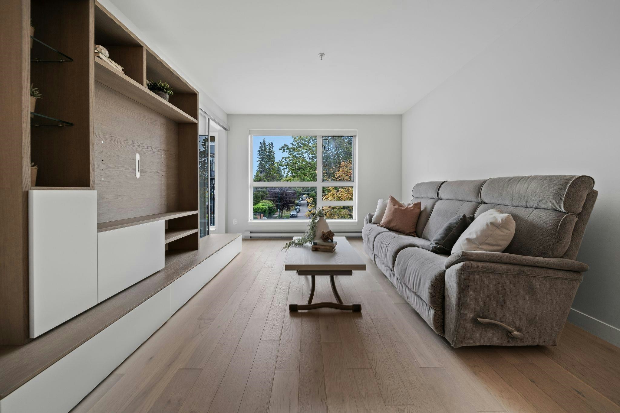 207-5555 Dunbar Street, Vancouver, BC, V6N 1W5 - 9