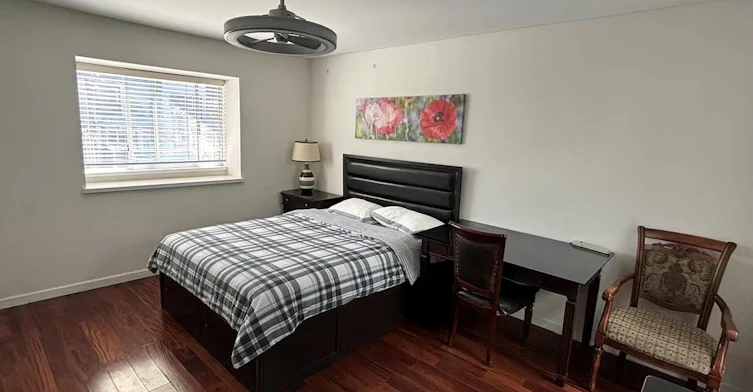 326 W 48th Avenue, Vancouver, BC, V5Y 2Z1 - 2