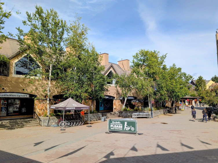 903(51)-4293 Mountain Square, Whistler, BC, V8E 1B8 - 18