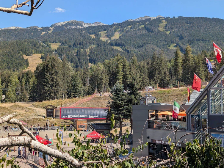 903(51)-4293 Mountain Square, Whistler, BC, V8E 1B8 - 16