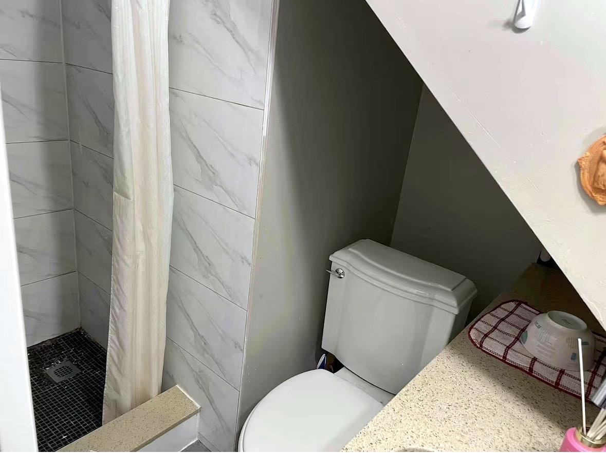 326 W 48Th Ave W 48th Avenue, Vancouver, BC, V5Y 2Z1 - 4