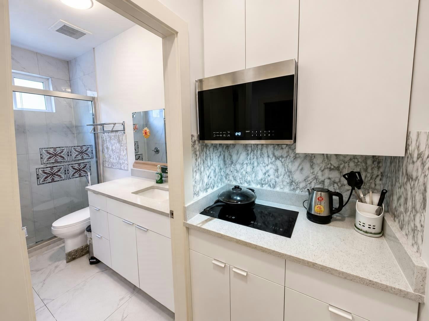 8251 Brownell Road, Richmond, BC, V6X 1G3 - 4