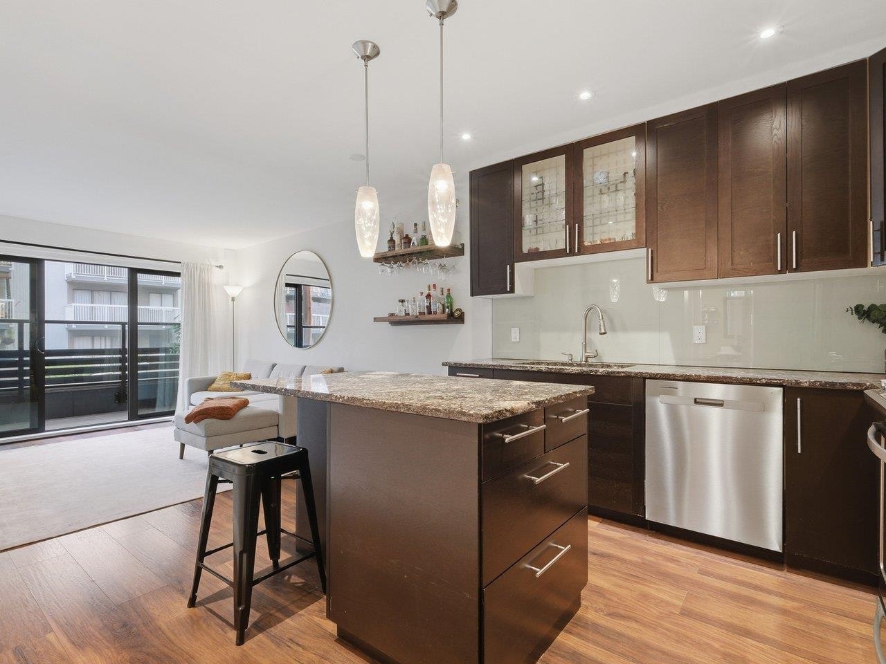 216-1549 Kitchener Street - 2