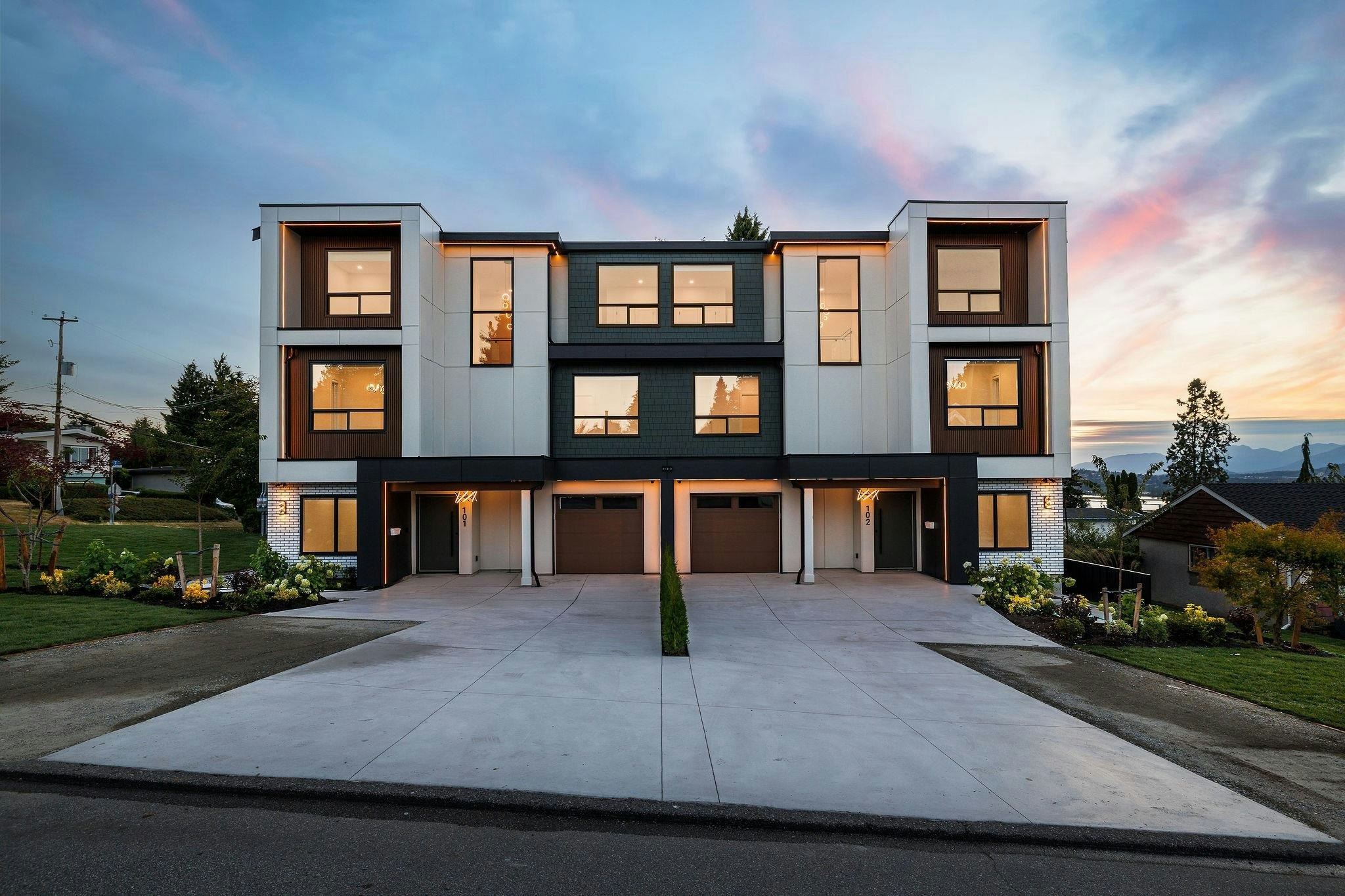 102-11313 137 Street - 2
