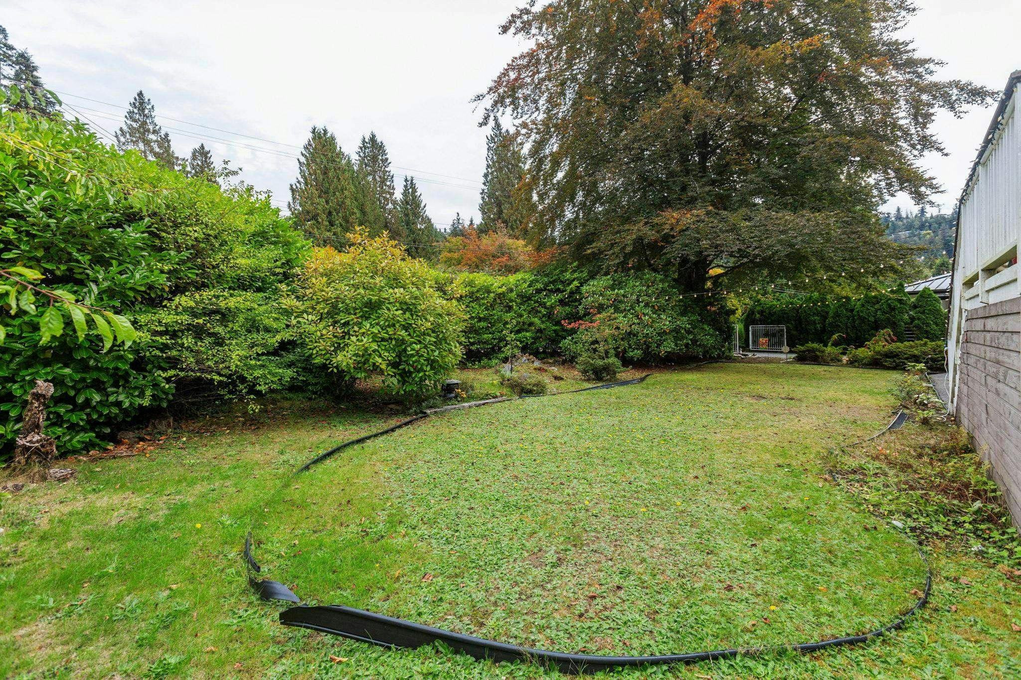5607 Eagle Harbour Road, West Vancouver, BC, V7W 1P4 - 4