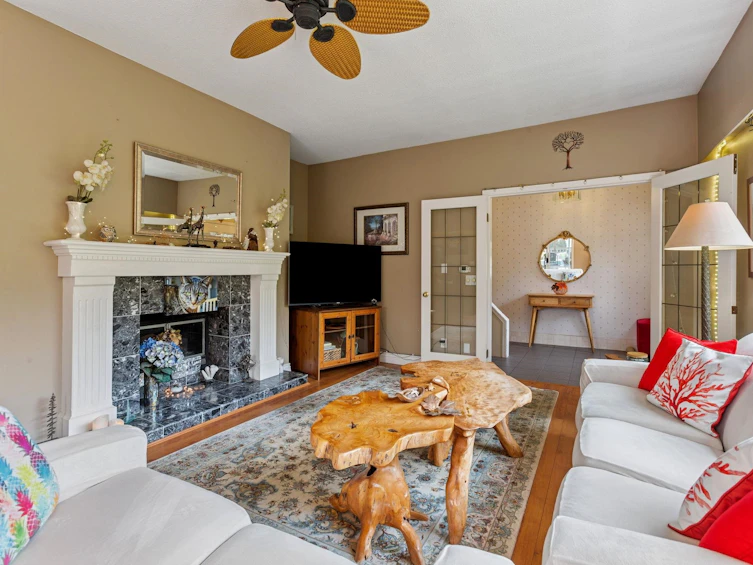 5607 Eagle Harbour Road, West Vancouver, BC, V7W 1P4 - 8
