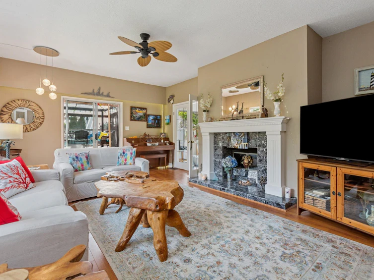 5607 Eagle Harbour Road, West Vancouver, BC, V7W 1P4 - 6