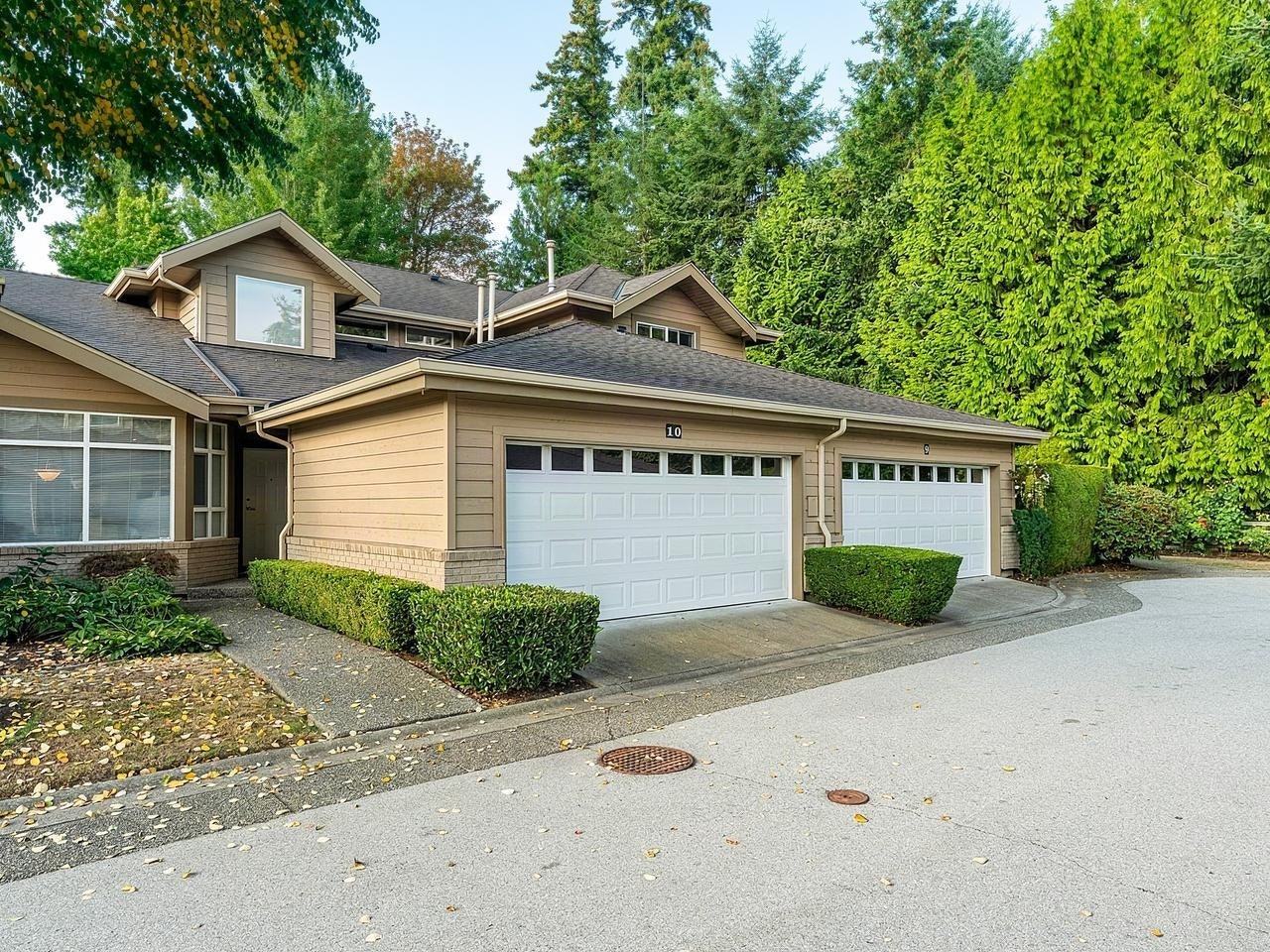 10-15168 22nd Avenue, Surrey, BC, V4A 9T4