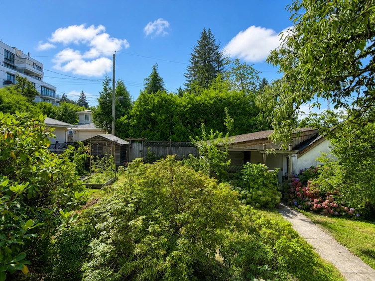 624 W 30th Avenue, Vancouver, BC, V5Z 2J3 - 36