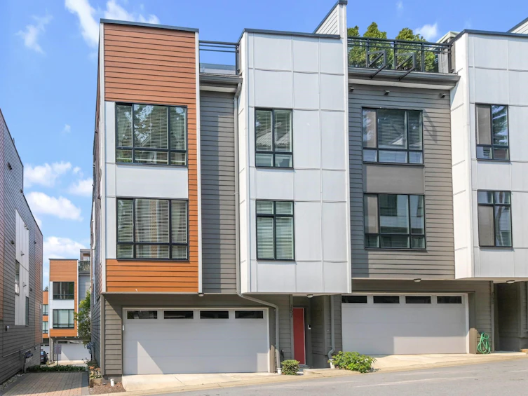 151-16433 19 Avenue, Surrey, BC, V4A 9M5 - 2