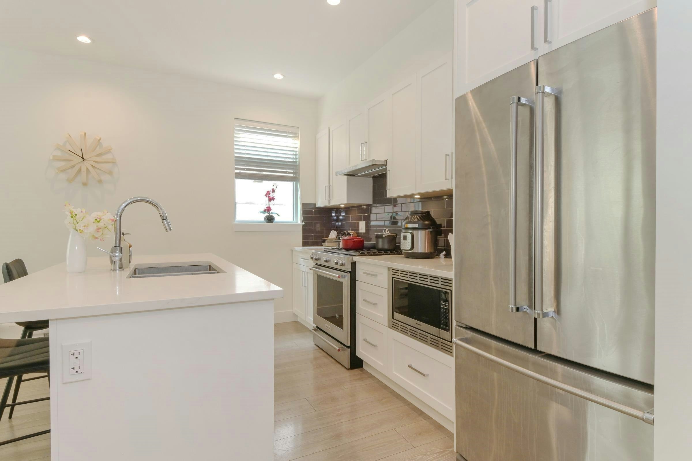 151-16433 19 Avenue, Surrey, BC, V4A 9M5 - 9