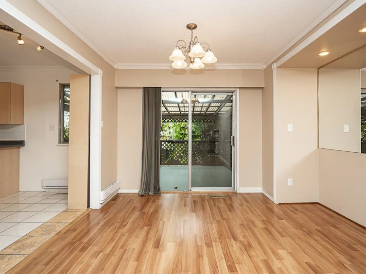 19751 54a Avenue, Langley, BC, V3A 3W4 - 5