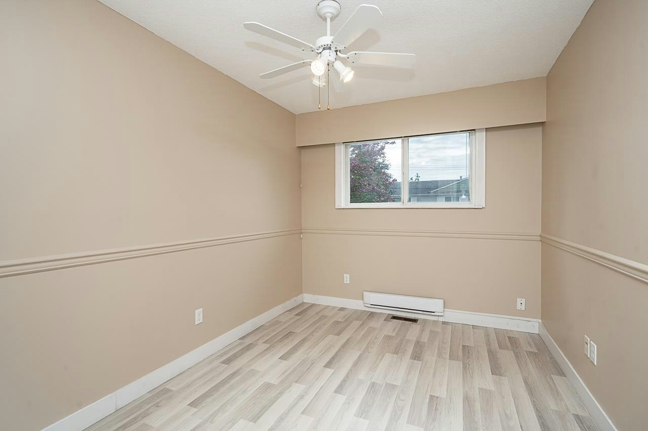 19751 54a Avenue, Langley, BC, V3A 3W4 - 12