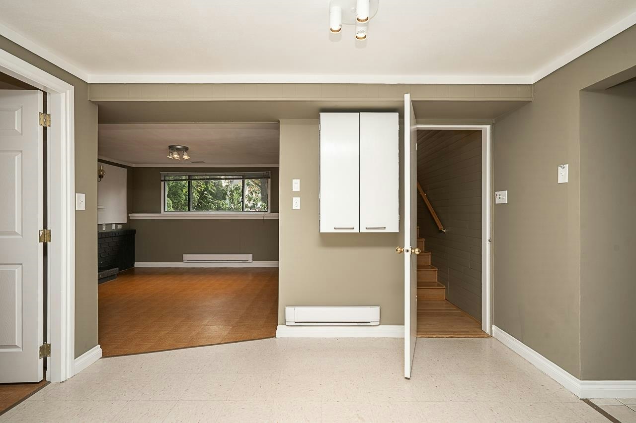 19751 54a Avenue, Langley, BC, V3A 3W4 - 16
