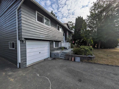 19751 54a Avenue - 2