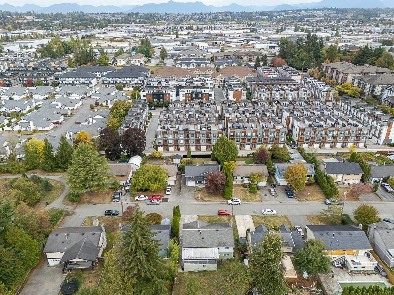19751 54a Avenue, Langley, BC, V3A 3W4 - 34
