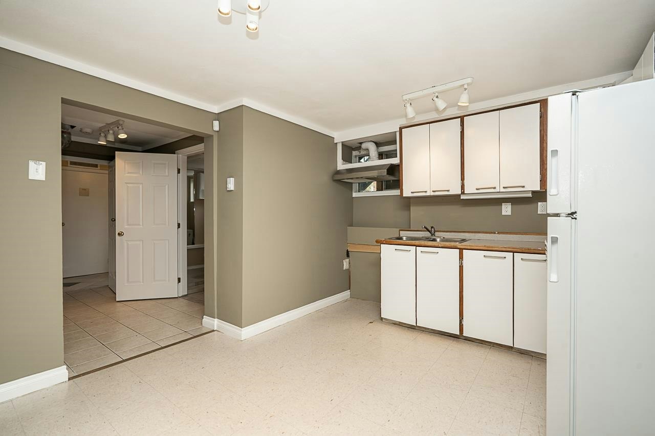 19751 54a Avenue, Langley, BC, V3A 3W4 - 19