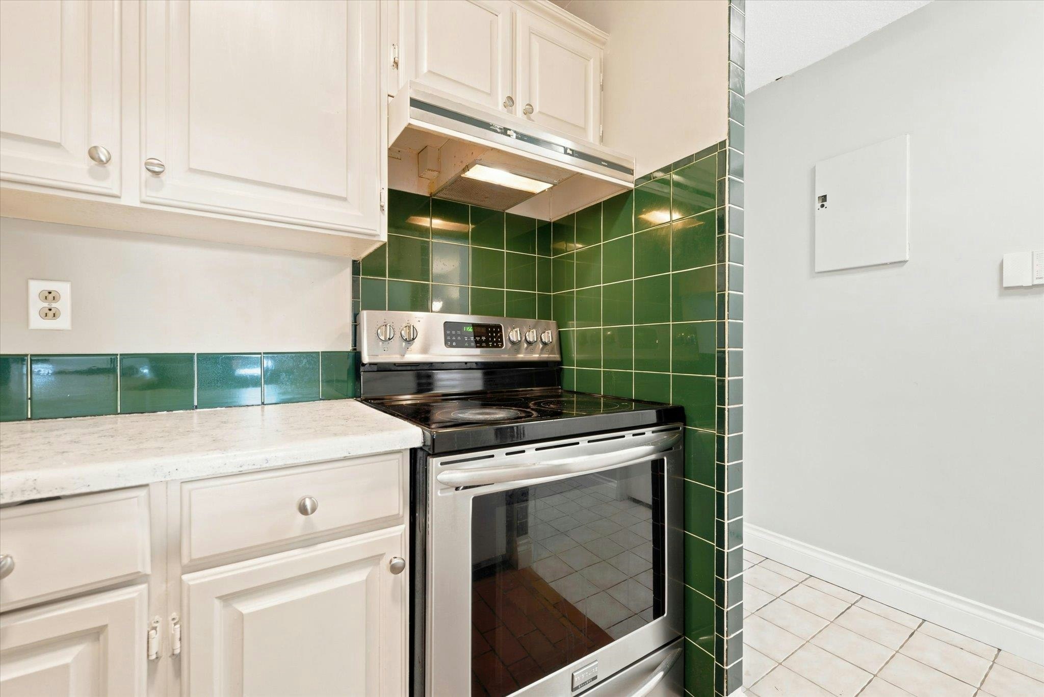 101-2240 Wall Street, Vancouver, BC, V5L 1B6 - 20