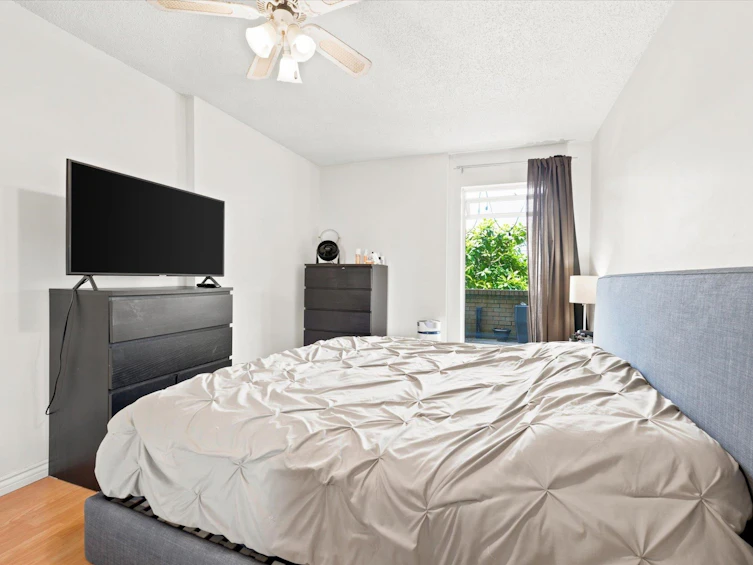 101-2240 Wall Street, Vancouver, BC, V5L 1B6 - 21