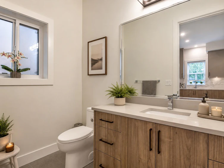 6280 Wales Street, Vancouver, BC, V5S 2R1 - 9
