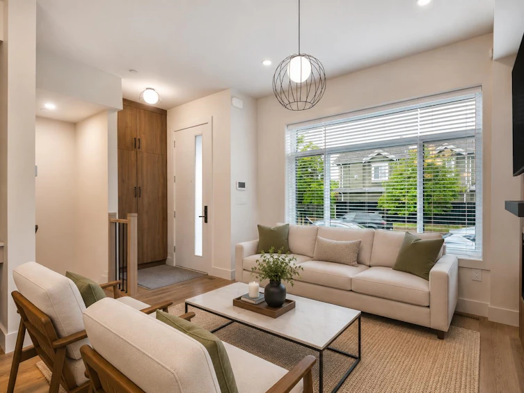 6280 Wales Street, Vancouver, BC, V5S 2R1 - 3