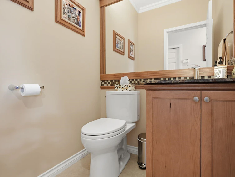 24-15037 58 Avenue, Surrey, BC, V3S 8Z5 - 15