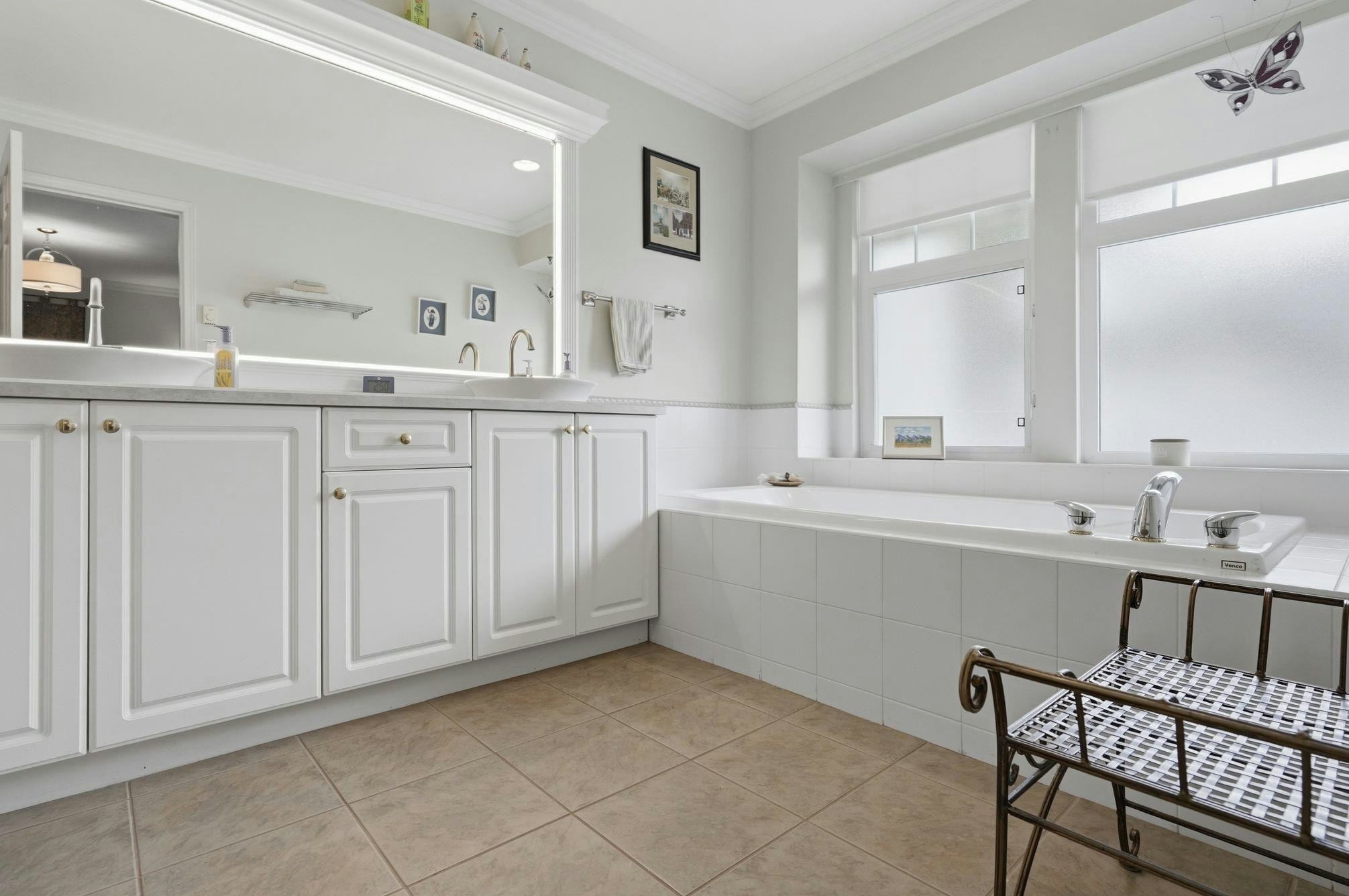 24-15037 58 Avenue, Surrey, BC, V3S 8Z5 - 22