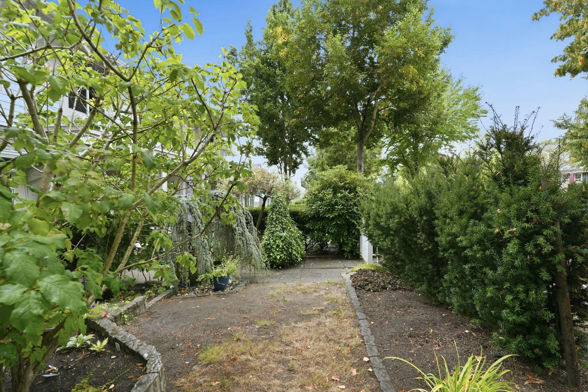 24-15037 58 Avenue, Surrey, BC, V3S 8Z5 - 32