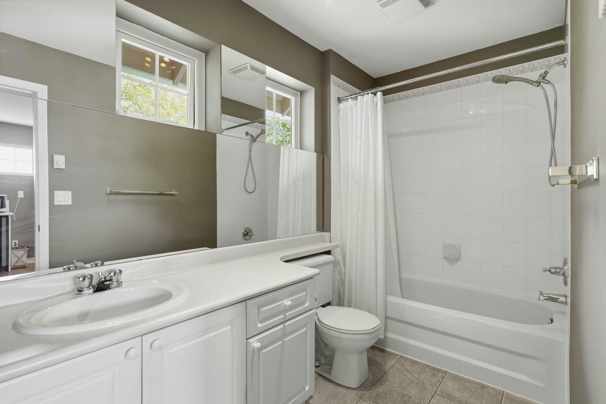 24-15037 58 Avenue, Surrey, BC, V3S 8Z5 - 39