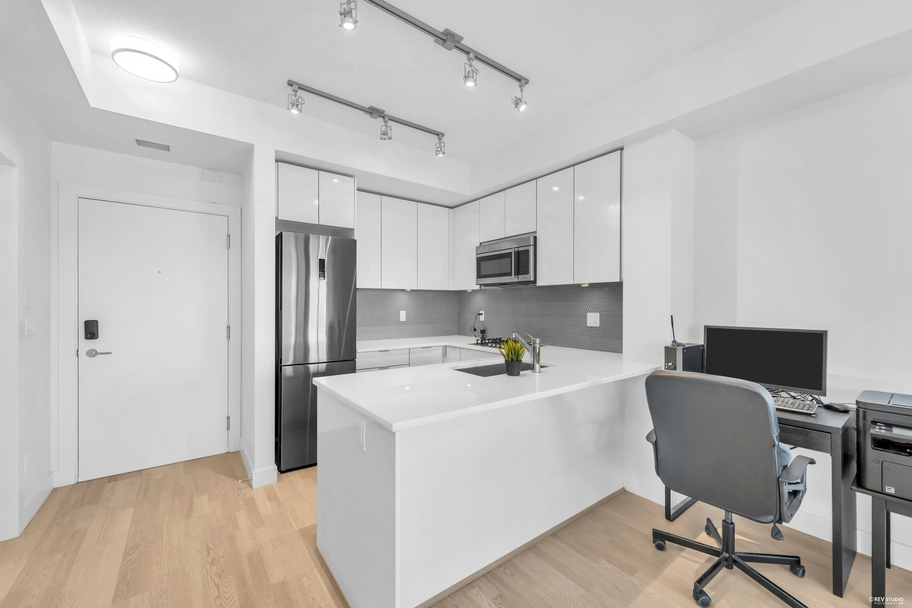 509-10011 River Drive - 5