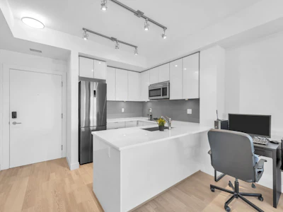 509-10011 River Drive - 5
