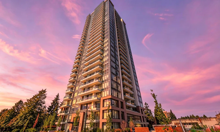 303-6463 Silver Avenue